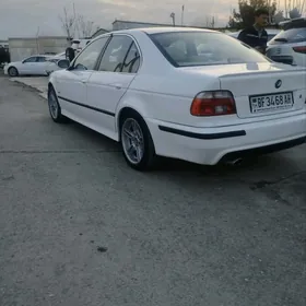 BMW 528 2001