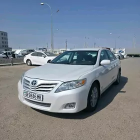 Toyota Camry 2011
