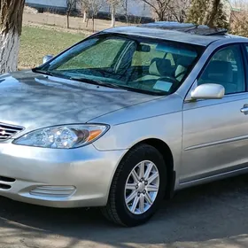 Toyota Camry 2004