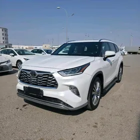 Toyota Highlander 2020