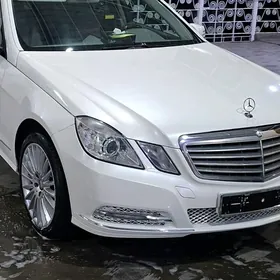 Mercedes-Benz E350 2011