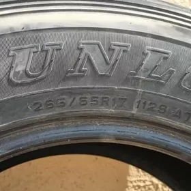 Dunlop 265 65 17