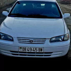 Toyota Camry 1999