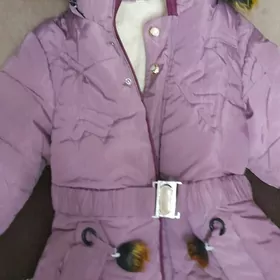 Курточка на девочку.