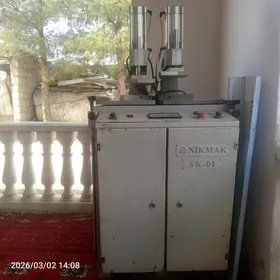 Plastik stanok Nikmak