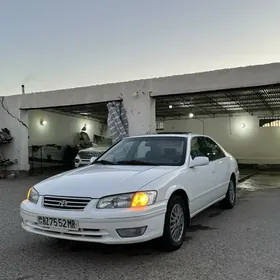 Toyota Camry 1998