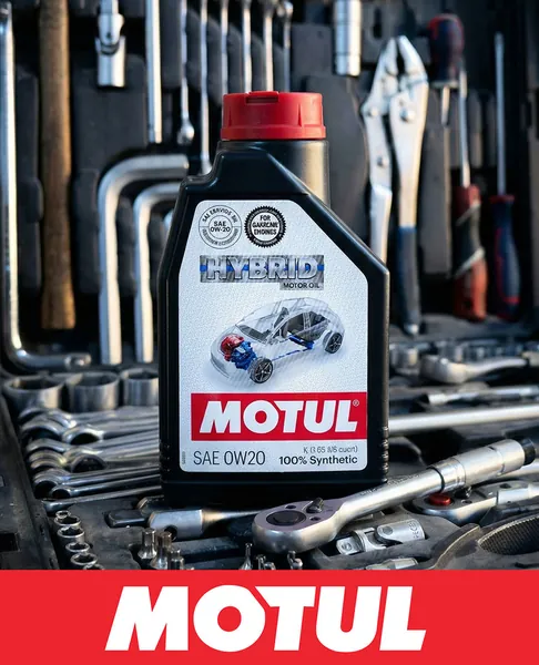 MOTUL Gallery 10