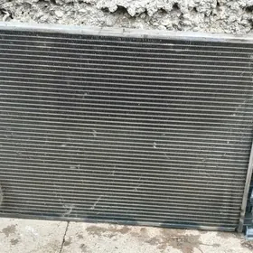 mersedes e500 radiator