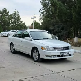 Toyota Avalon 2000