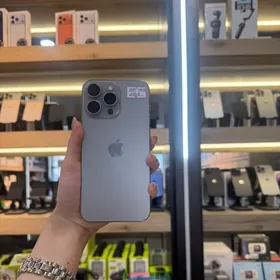 15 PRO MAX 256GB 86%