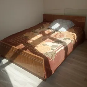 кровать б/у односпалка, двуспа