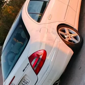 Mercedes-Benz E320 2003