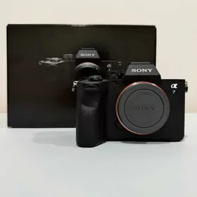 Sony a7 iv (body)