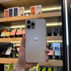 12 PRO MAX 128GB 76%