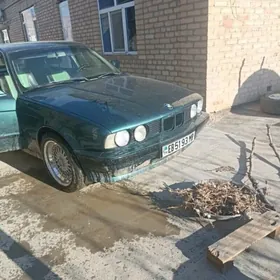 Bmw uski morda kapot