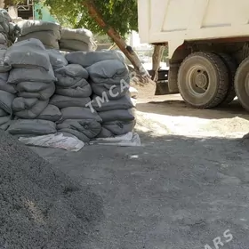 Ṣ̌EBEN MITI SEMENT KERPIÇ MYTY