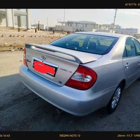 Toyota Camry 2004