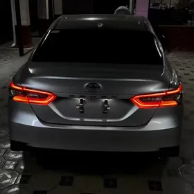 Toyota Camry 2020