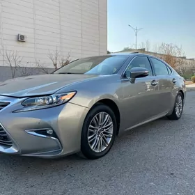 Lexus ES 350 2015