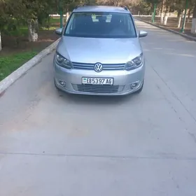 Volkswagen Tiguan 2011