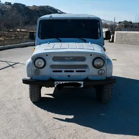UAZ 469 2000