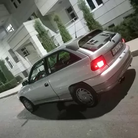 Opel Astra 1995