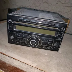 Nissan versa Magintafon Магинф