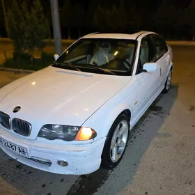 BMW E46 2001
