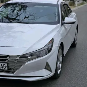 Hyundai Elantra 2020