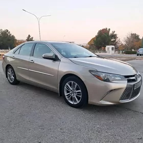 Toyota Camry 2016