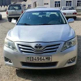 Toyota Camry 2011