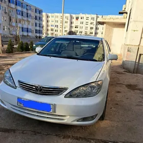 Toyota Camry 2003