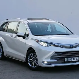 Toyota Sienna 2021
