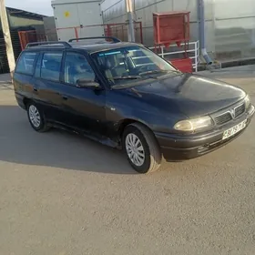 Opel Astra 1996
