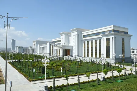 Гурбангулы Бердымухамедов выразил соболезнования руководству и народу Ирана