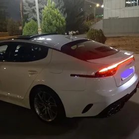 Kia Stinger 2024