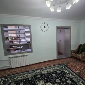 микрорайоне 1ком 1этаж