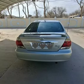 Toyota Camry 2005