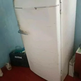 холодильникМашинкаКондиционер