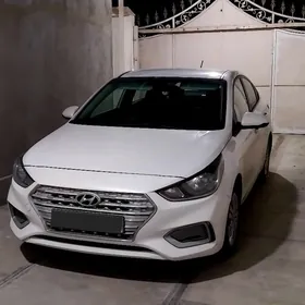 Hyundai Accent 2022