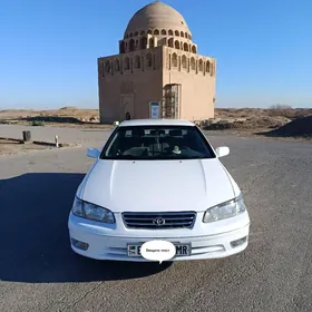 Toyota Camry 2001
