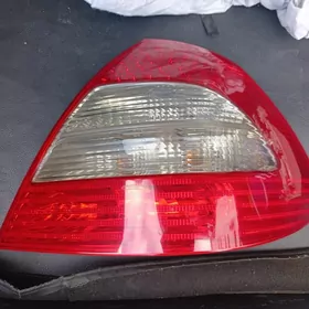 Mercedes-Benz W211 üçin original fara