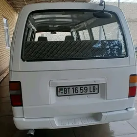 Nissan Urvan 1997