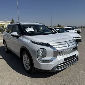 Mitsubishi Outlander 2026