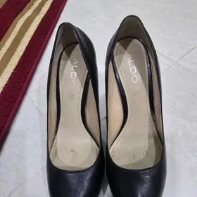 Женские туфли