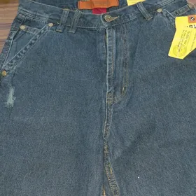 джинсы новые.