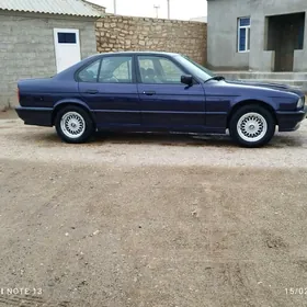 BMW 525 1990