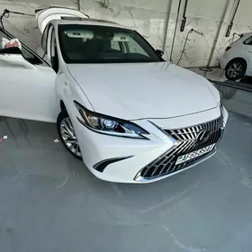 Lexus ES 350 2023