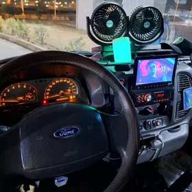 Ford Transit Connect 2009