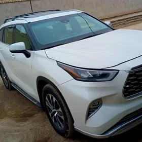 Toyota Highlander 2020